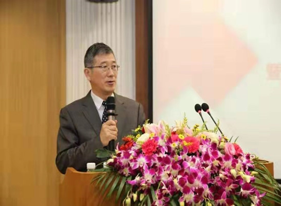 海南省非公立医疗机构协会 2019 年会暨海南自由贸易区(港)国际医疗旅游与信息化峰会召开