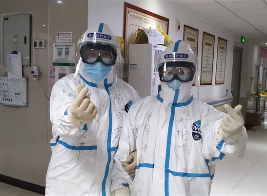 海医二附院陈芳云:凌晨鸡鸣声就是下班的铃声