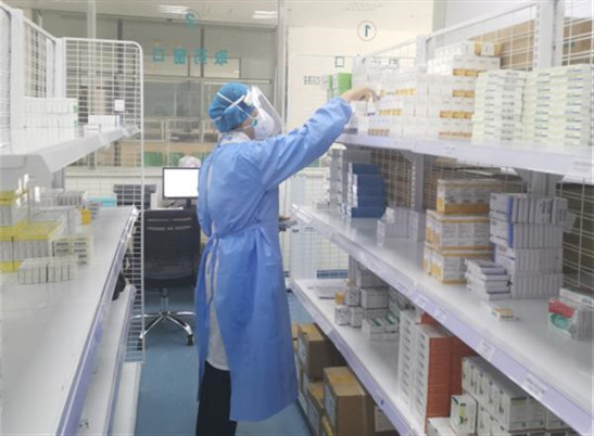 焚膏继晷，为前线输送“弹药”