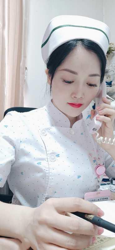 他们给“心灵戴上口罩”