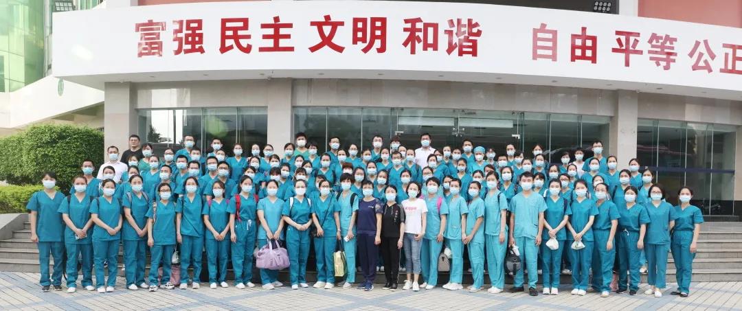 海南省人民医院核酸机动应急采样队集结出发