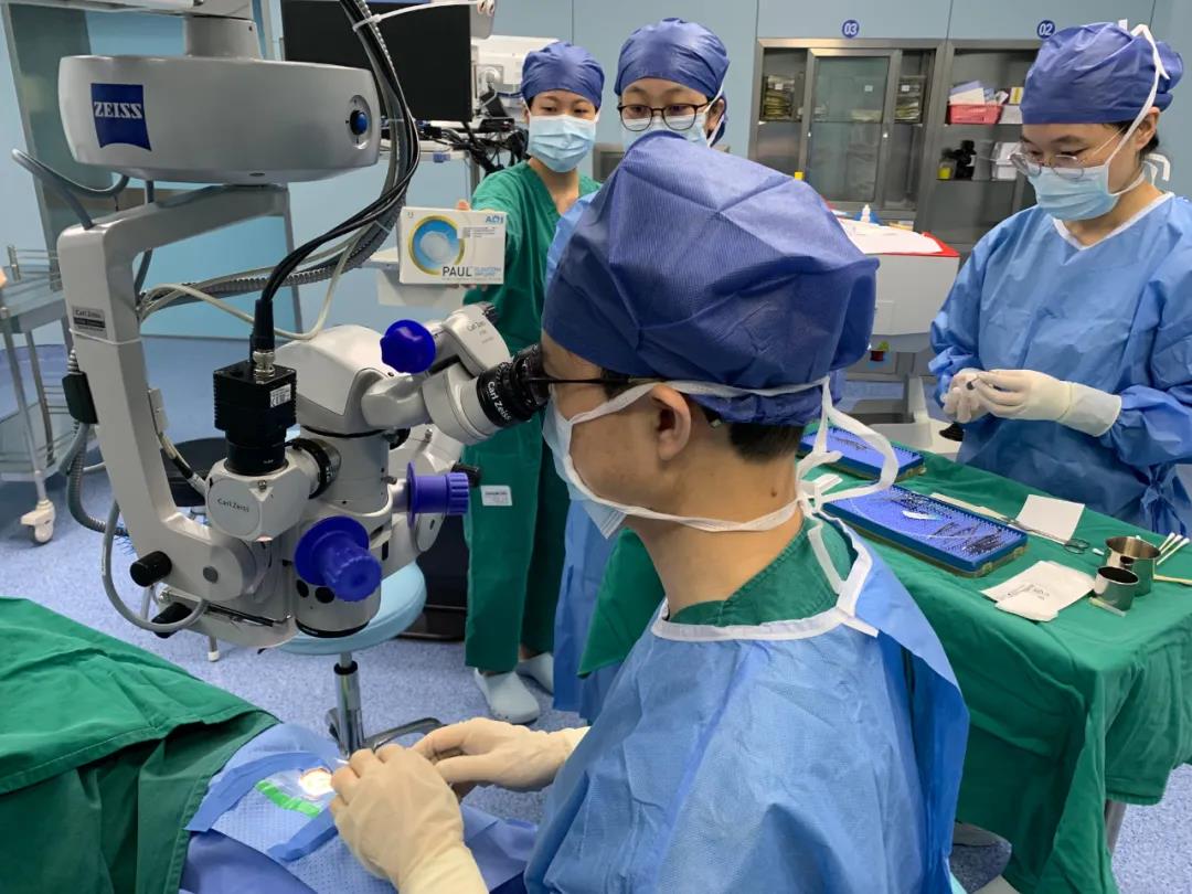 新泽眼科（新加坡）PAUL®青光眼植入物在博鳌乐城完成中国首例植入手术