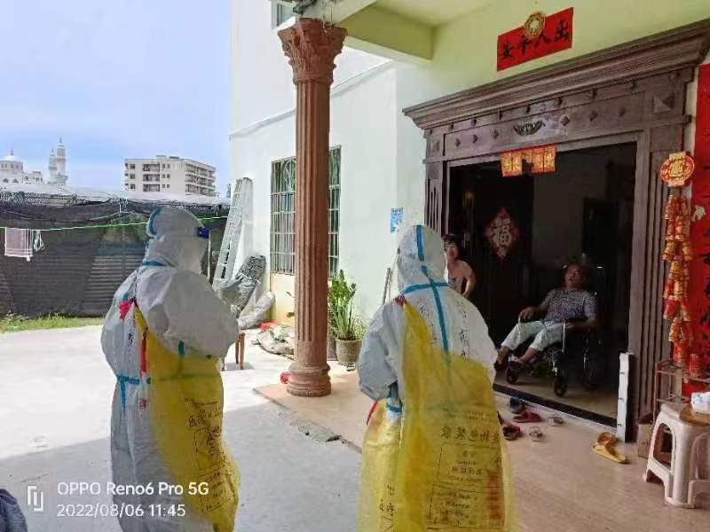 为了海岛，他们挺身而出 ——海南省人民医院战“疫”缩影