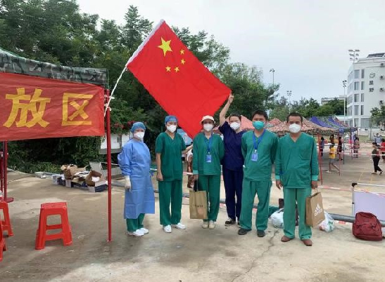 抗疫纪实|坚守抗疫前线的“感控战士”