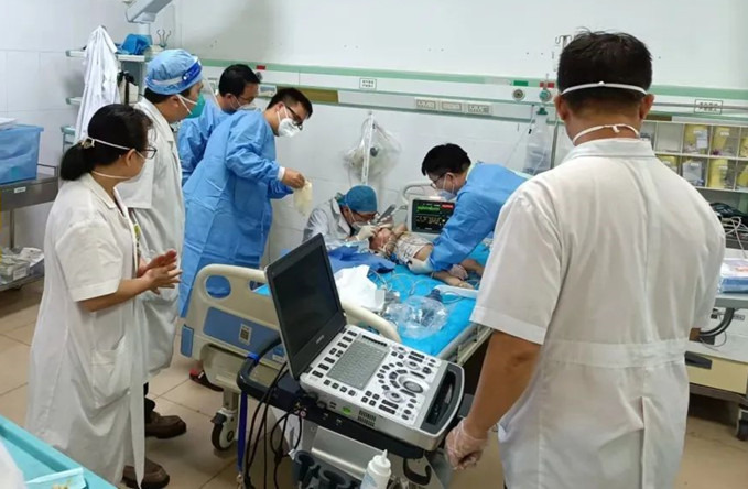 【抗疫纪实】24小时超长待机，记疫情下的急诊科