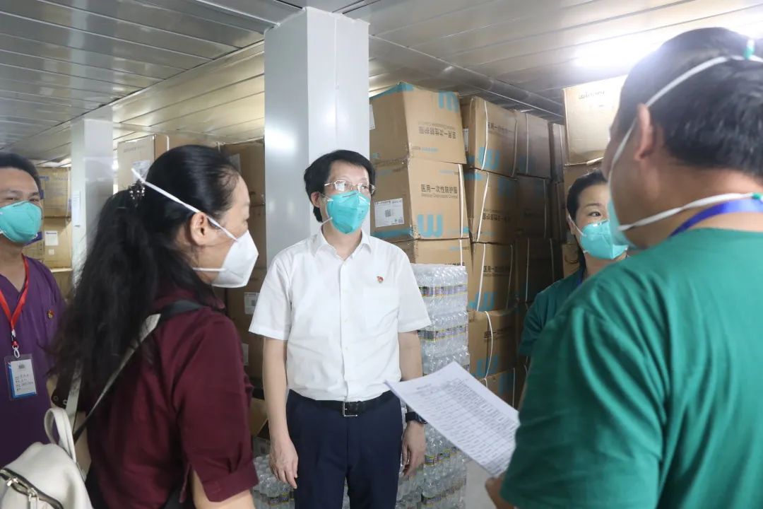 三亚市人民医院宋彬书记一行参加第三方舱医院联合党建工作会