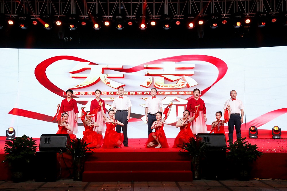 三亚中心医院举办建院60周年庆典暨2023年元宵晚会