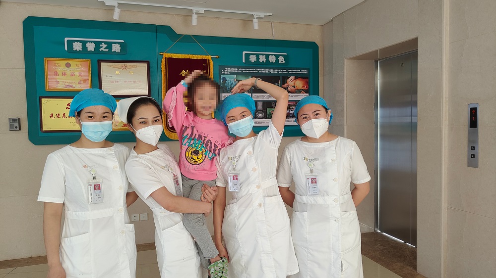 解放军总医院海南医院“补心”患儿康复出院了!