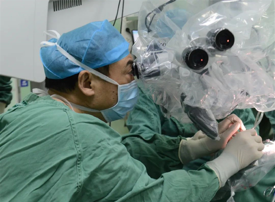 战略合作初显成效 海南省第二人民医院神经医学科一天内完成两例高难度手术