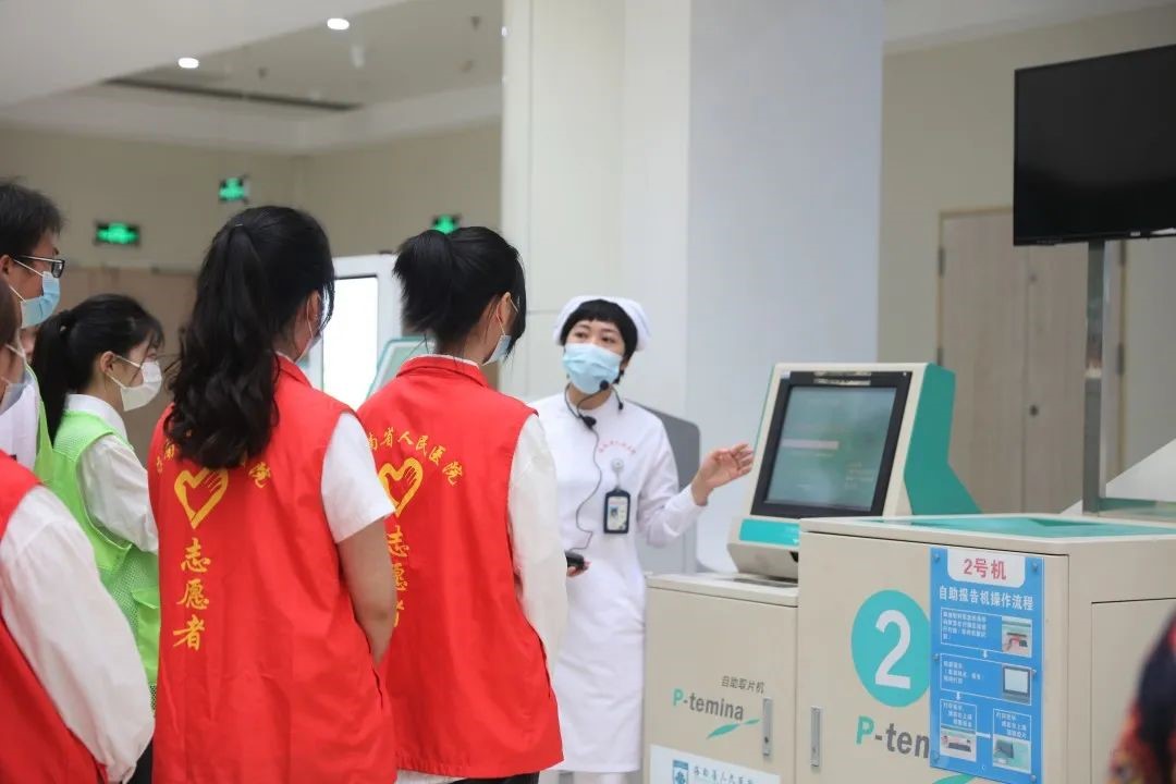 医校合作 助推志愿服务迈上新台阶