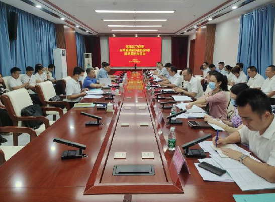 海南省卫健委副主任兼省疾控中心党委书记曾昭长赴琼海开展疾控体系改革调研