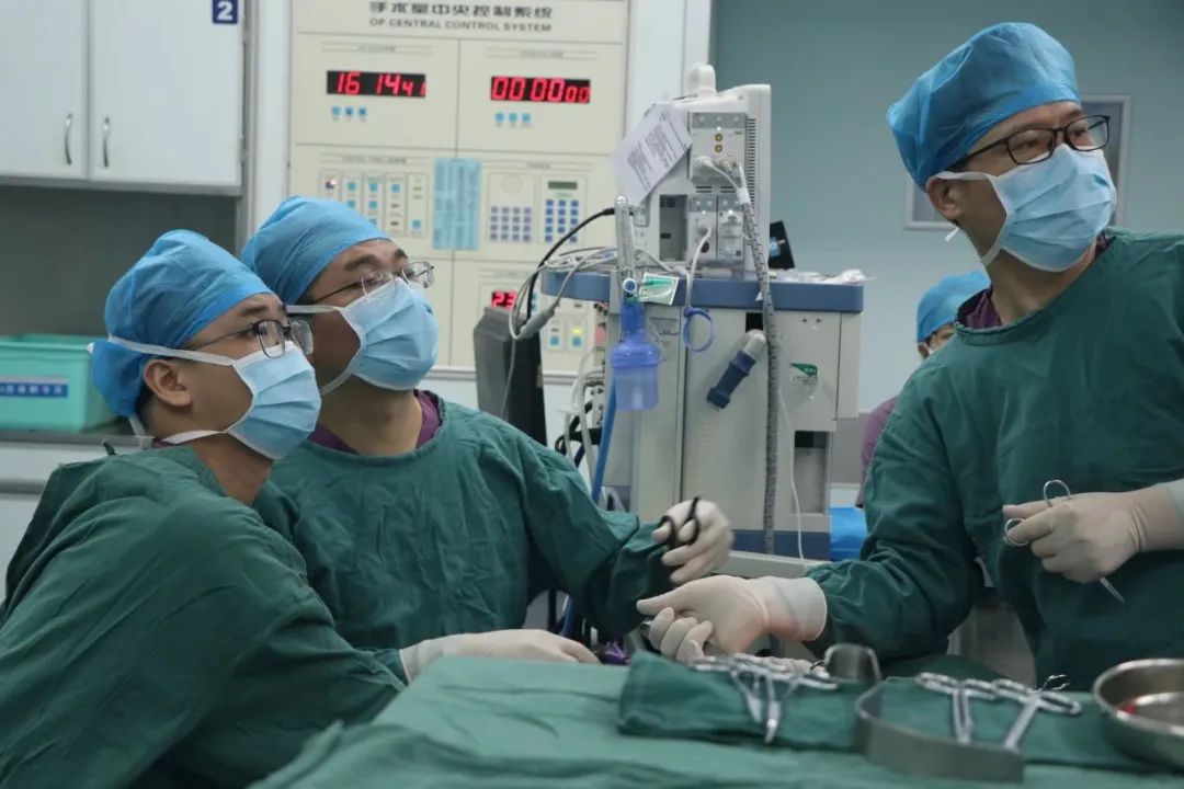 三亚市人民医院为广州患者实施乳腺癌保乳修复术