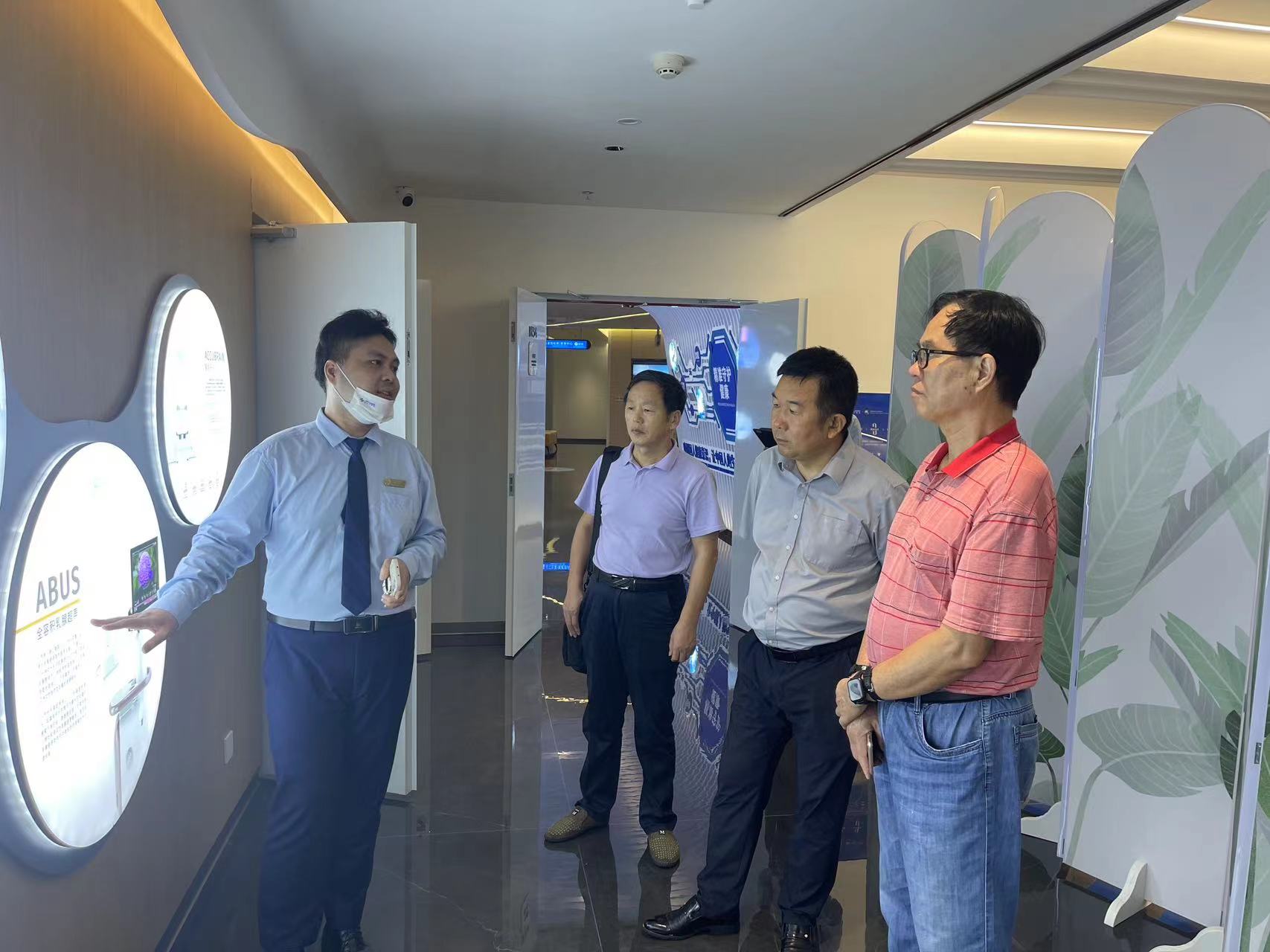 海南省健康产业促进会曹江会长赴乐城先行区调研   推动中介服务规范化开展