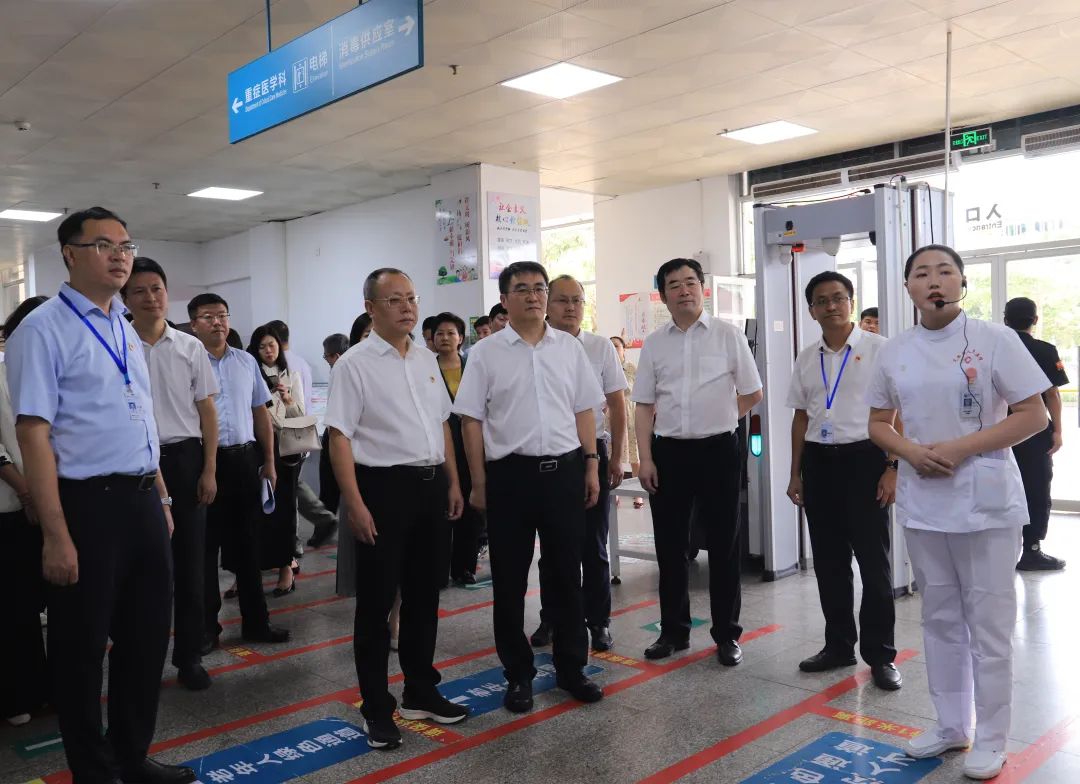 海南省优质医疗资源下沉工作现场会（中部片区）在定安召开