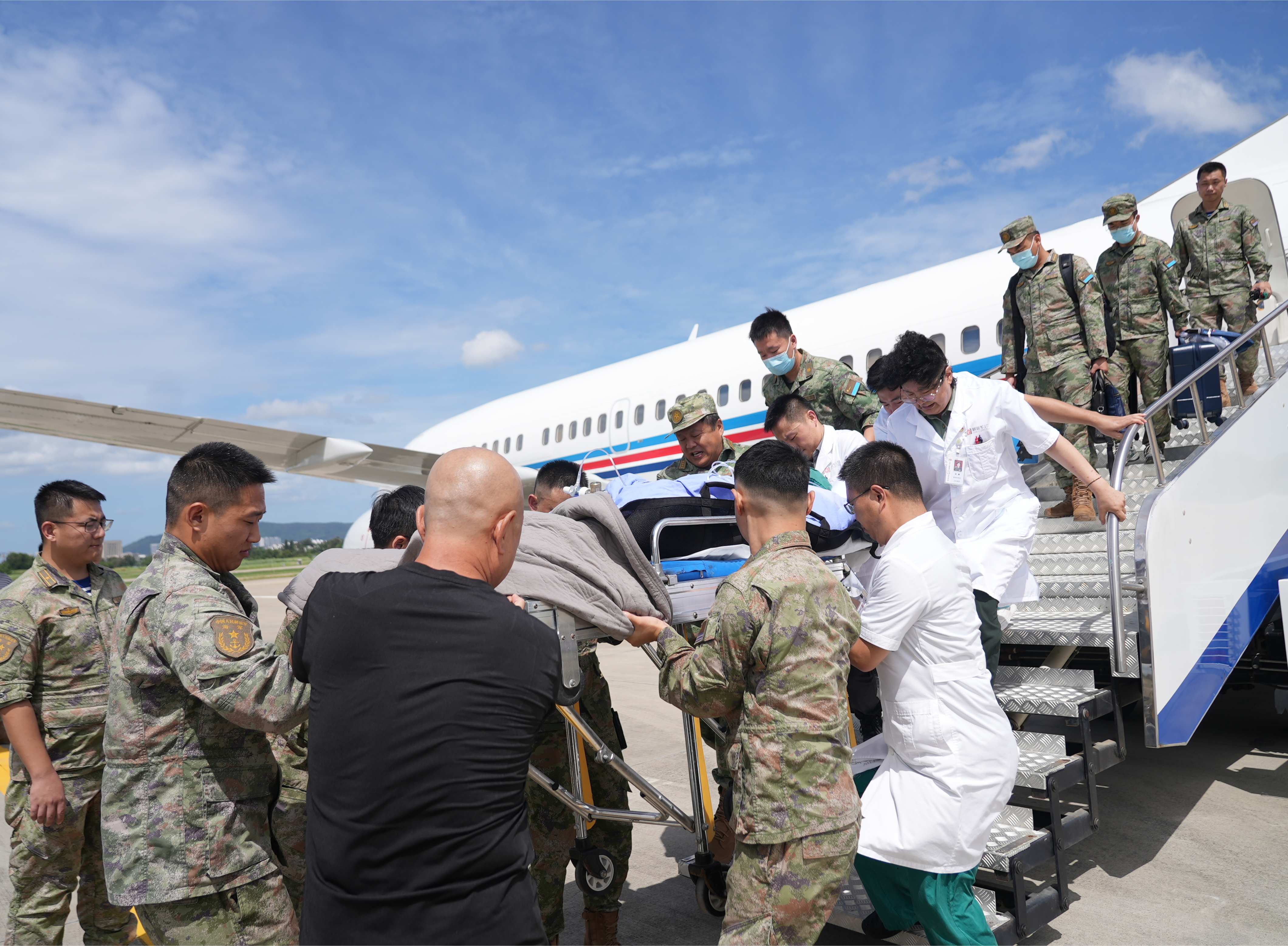 解放军总医院海南医院重症医学科全面提升热射病救治能力