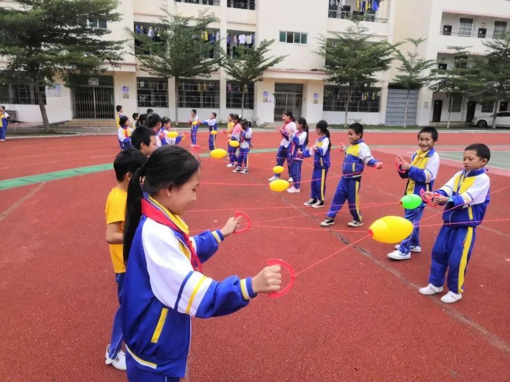 擦亮心灵之窗 呵护光明未来 ——五指山市中小学健康促进在行动