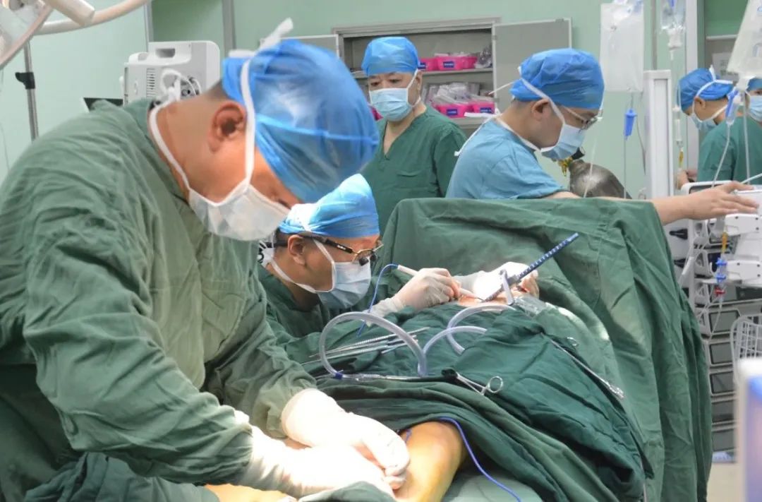 海南省第二人民医院妙手除“心病”，实现“一站式”精准医疗