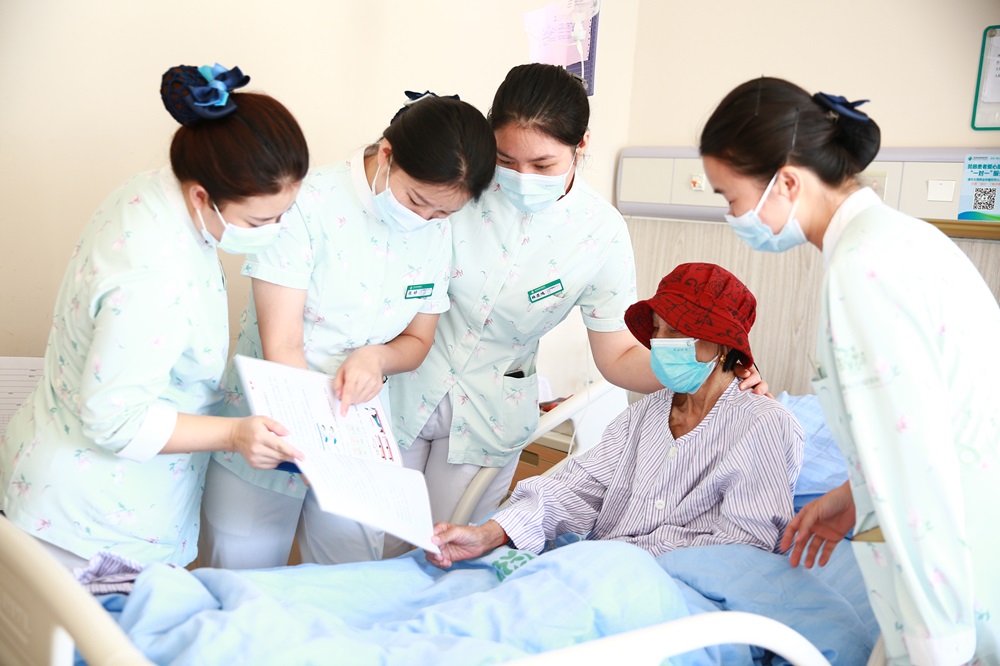 海南省肿瘤医院构建乳腺癌患者健康管理体系