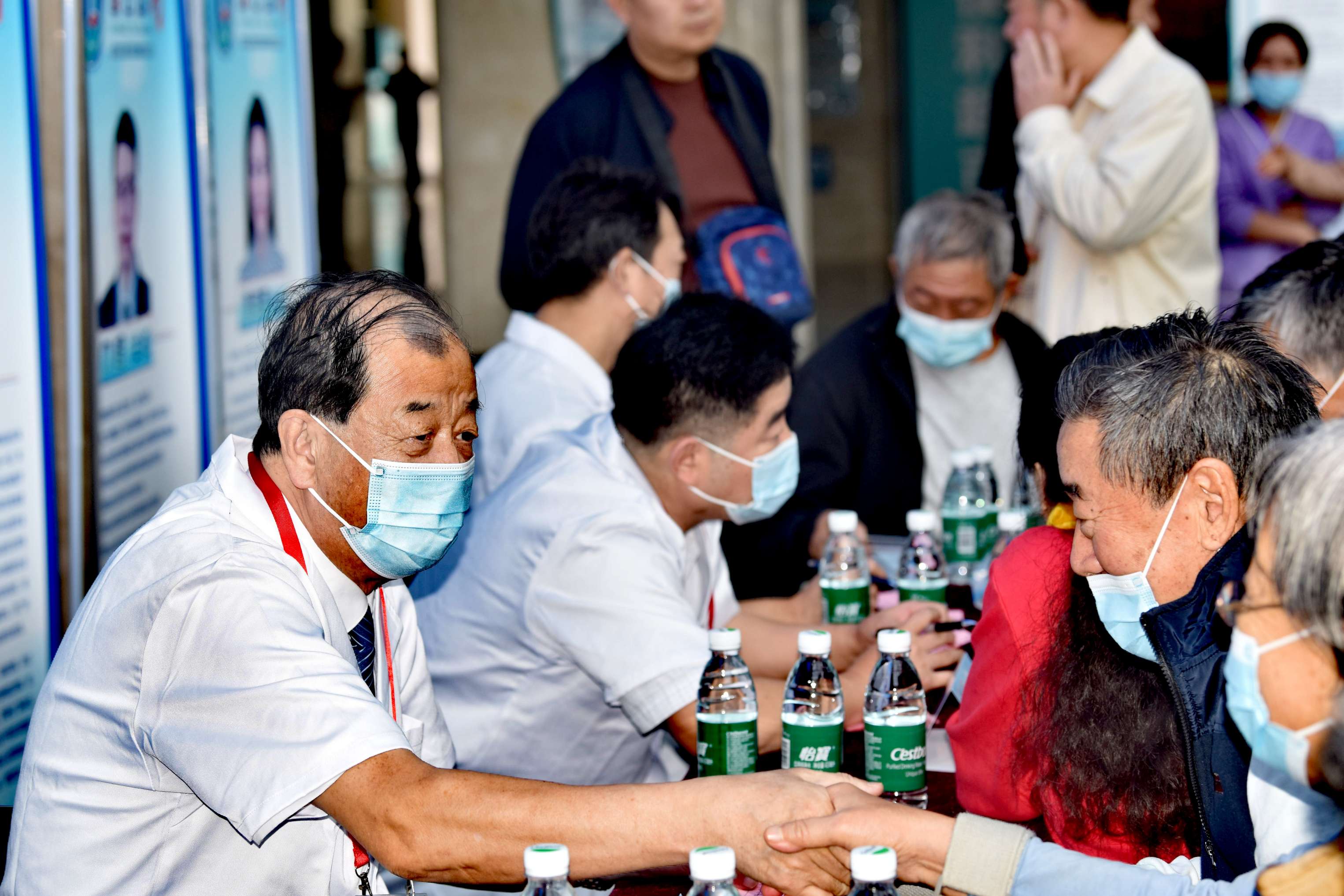 ​“U医公益行”第十一期全国性泌尿公益医疗活动在哈医大鸿森医院举办