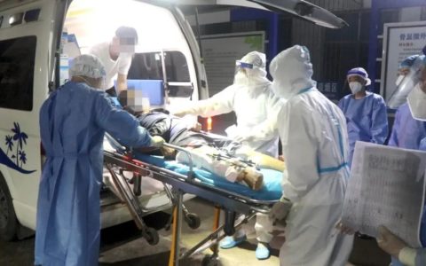 三亚：85名患者安全转运　华西速度书写战疫史诗