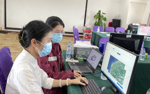 曾月：“疫线”勇往直前的女先锋