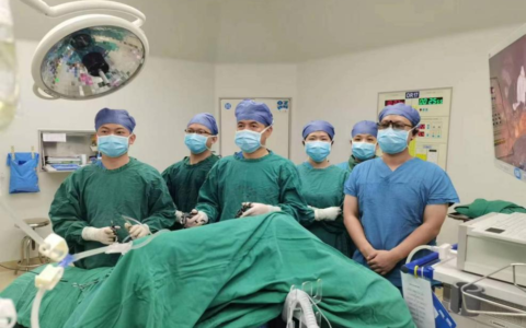 海南省人民医院完成该省首例全腹腔镜下脾部分切除术