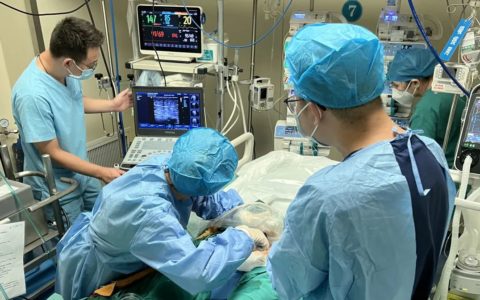心脏保卫战——记海南省首例成功VAV-ECMO救治病例