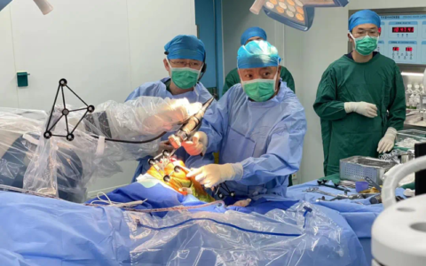 海口：引进优质医疗资源 打通海口骨科和糖尿病诊疗“最后一公里”