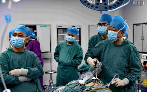 ​“U医公益行”第十一期全国性泌尿公益医疗活动在哈医大鸿森医院举办