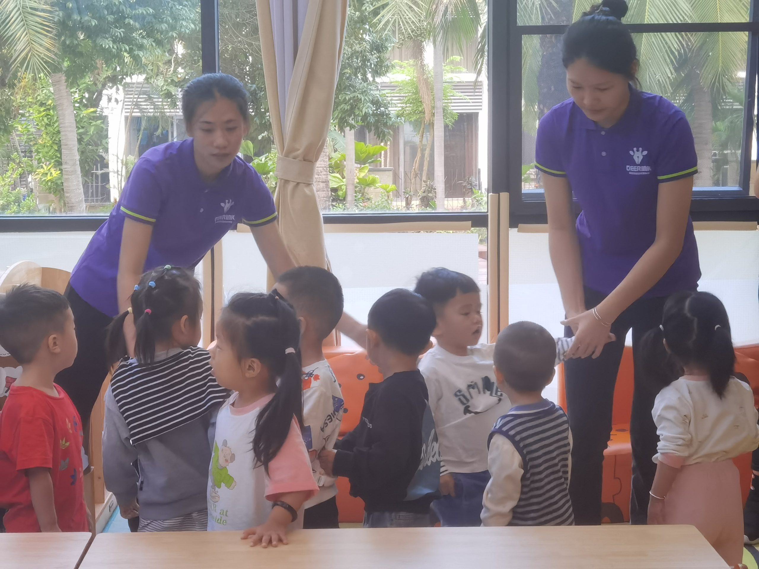 从“送不起、收不足”到“托得起、放心托”   三亚以公办引领破解婴幼儿托育难题