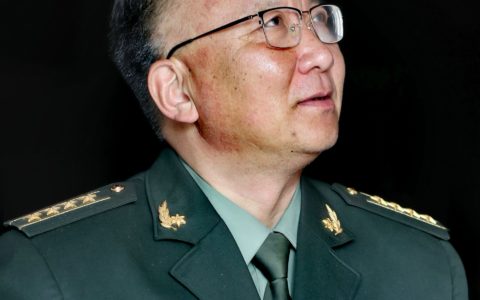 贾锐现代诗：南天涯与北海边