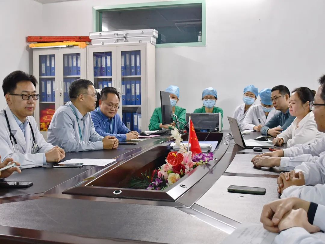 缆绳击中“命根子” 同济文昌医院紧急救治转危为安