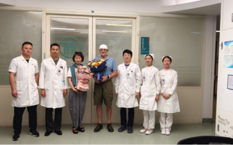 解放军总医院海南医院成功救治荷兰籍脑硬膜下血肿患者
