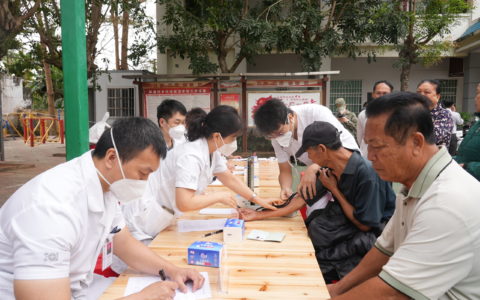 解放军总医院海南医院团委推动学雷锋实践活动取得扎实成效