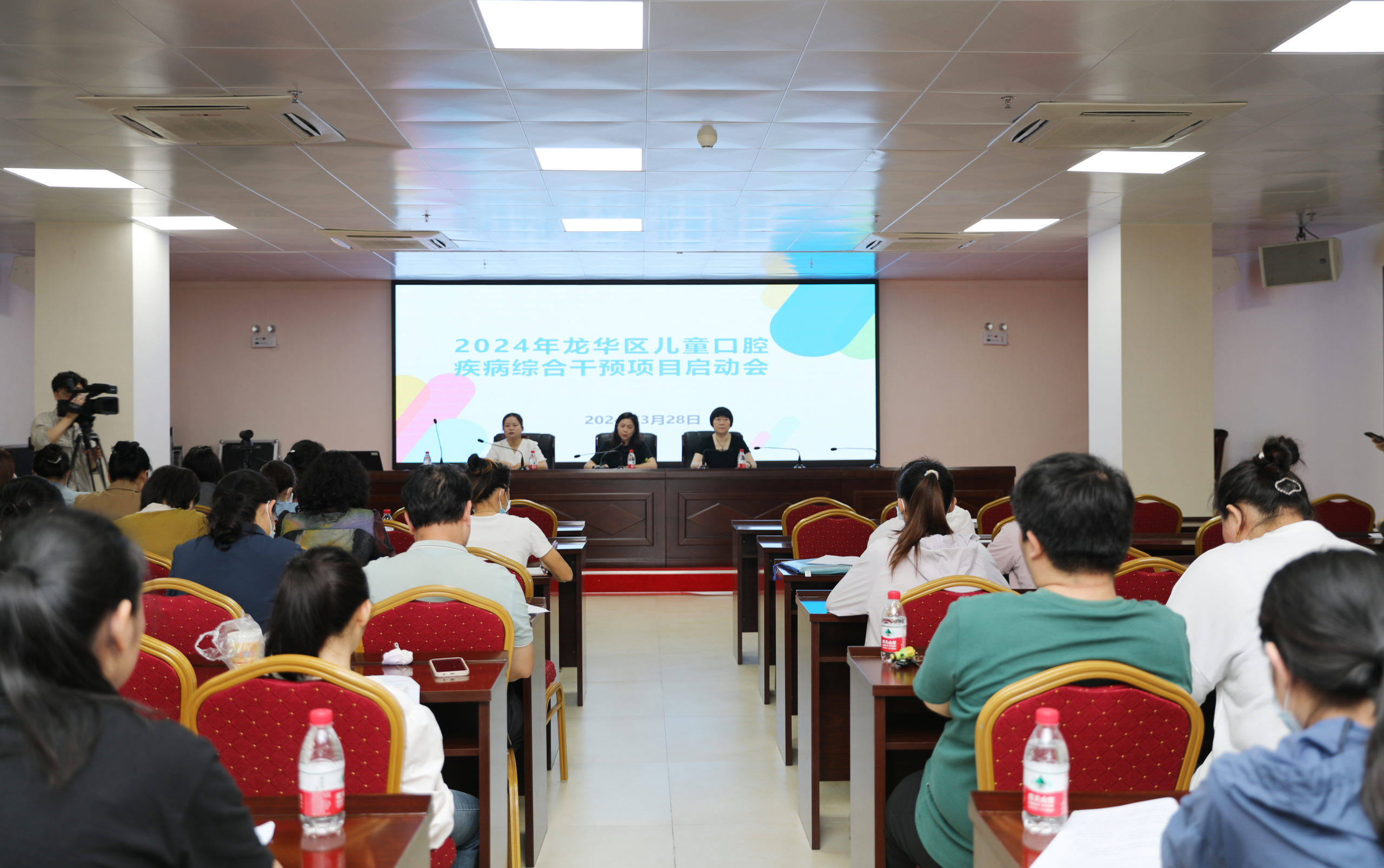 海口市龙华区将免费为适龄儿童窝沟封闭4000颗和局部用氟2000名