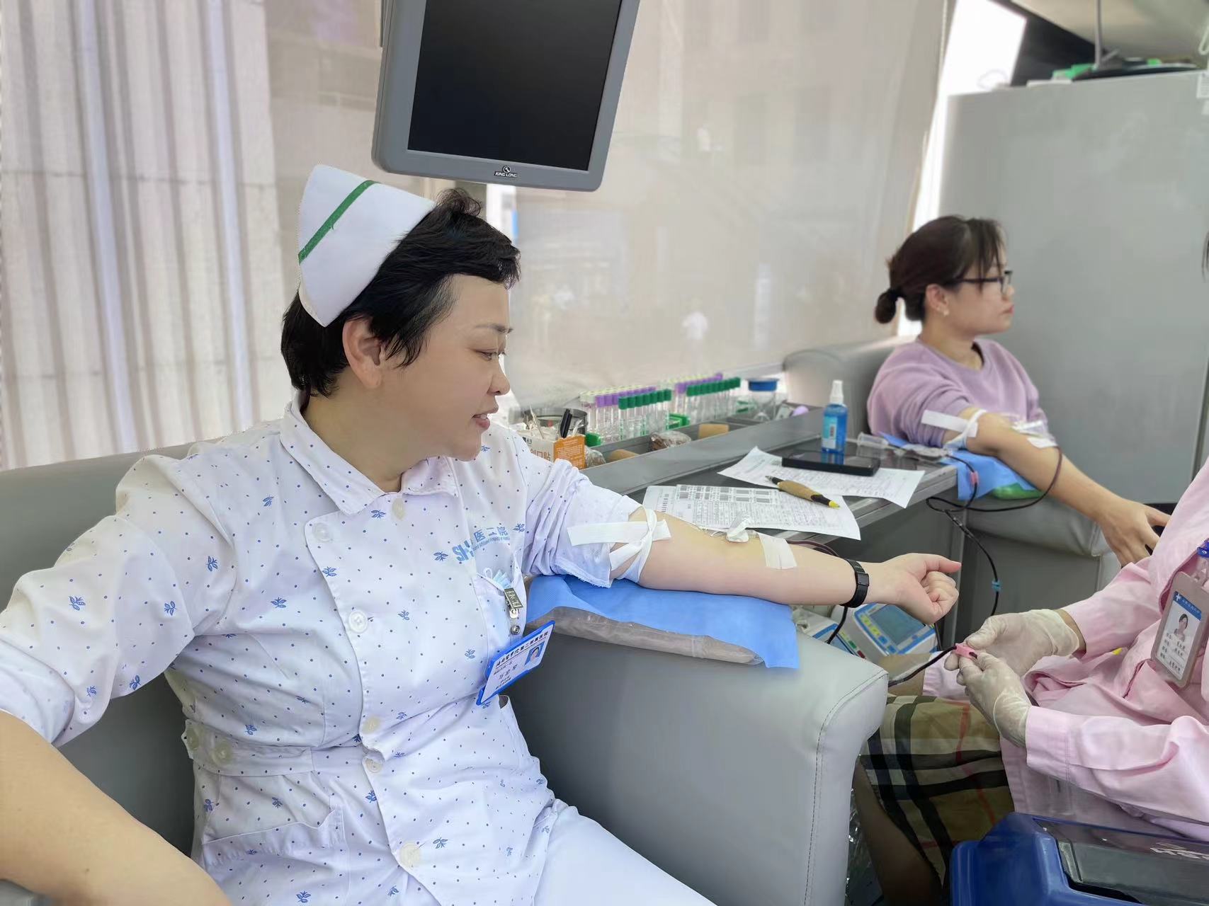 “医”腔热血献爱心，海医二院医务人员用实际行动践行雷锋精神