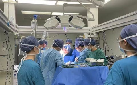 打好肝病治疗“组合拳”，海南省人民医院成功救治危重肝衰竭患者