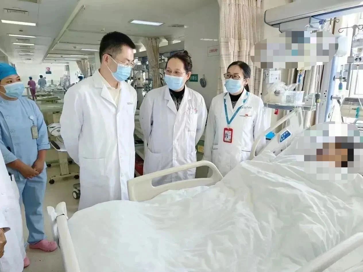 高危!孕晚期突发腹痛 多学科协作紧急剖宫产护佑平安