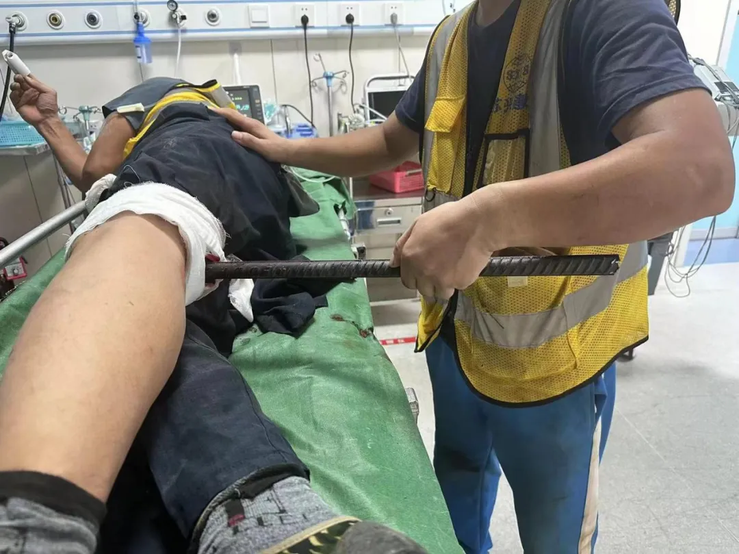 工人股动脉断裂大出血，鸿森医院多学科联动保命保肢