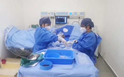 假性动脉瘤不再开刀！海南省人民医院这一技术给血透患者带来福音