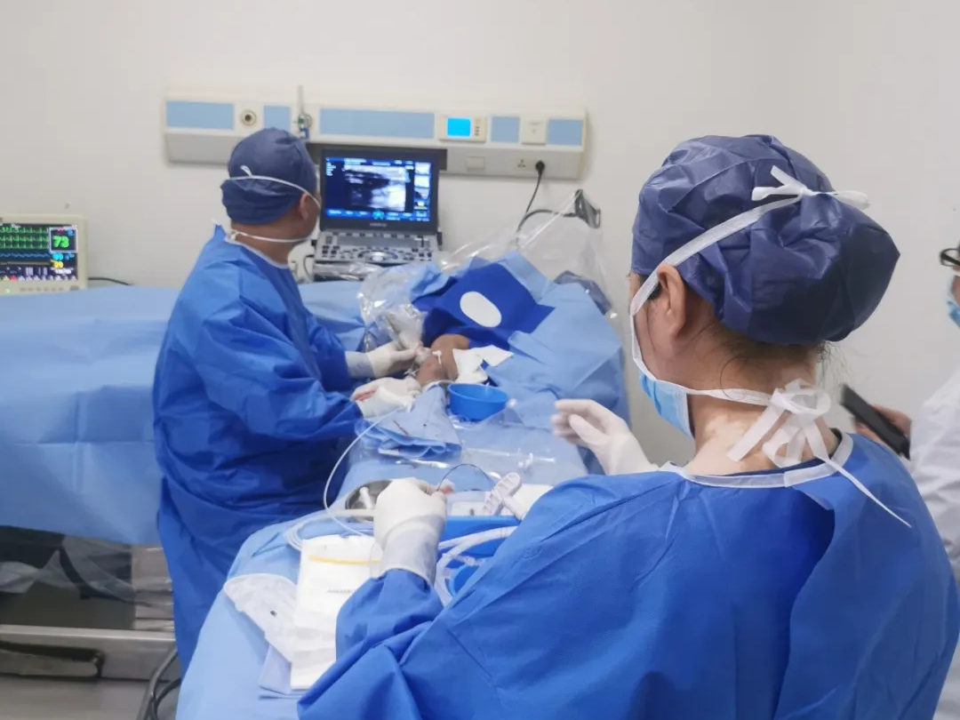 海南省人民医院运用创新技术破解人造血管内瘘闭塞难题