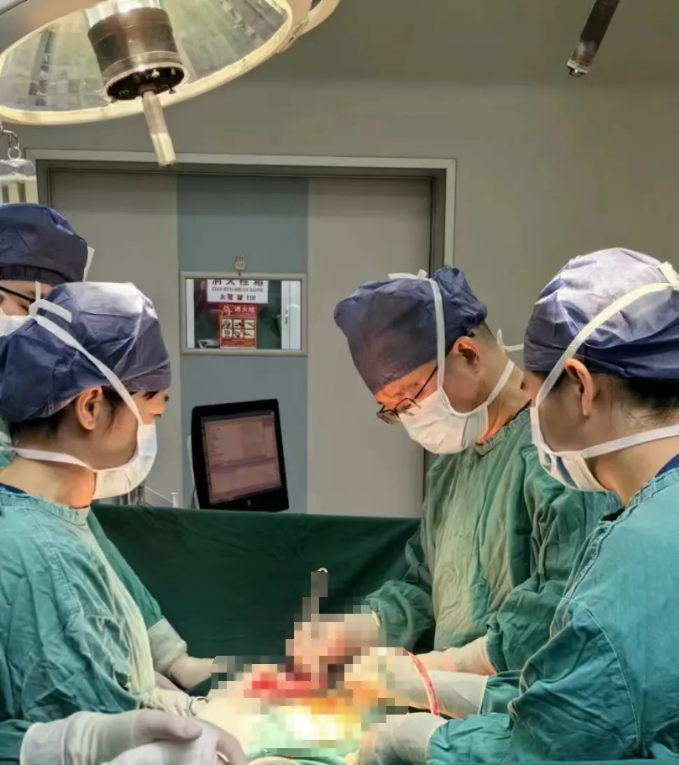 六旬阿姨肚大如“怀孕”,3D技术助力妇科团队精准“拆弹”