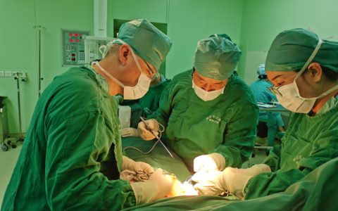 腹痛腹胀“元凶”竟是结肠癌