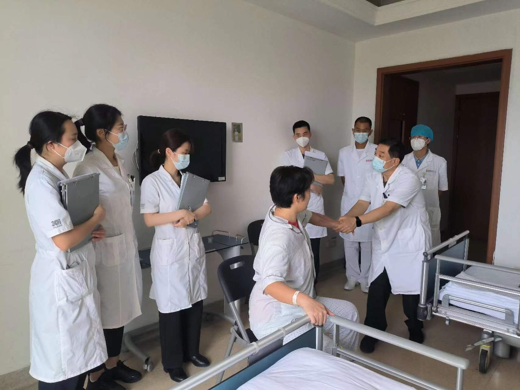 中西医结合让“僵硬”颈椎变柔软