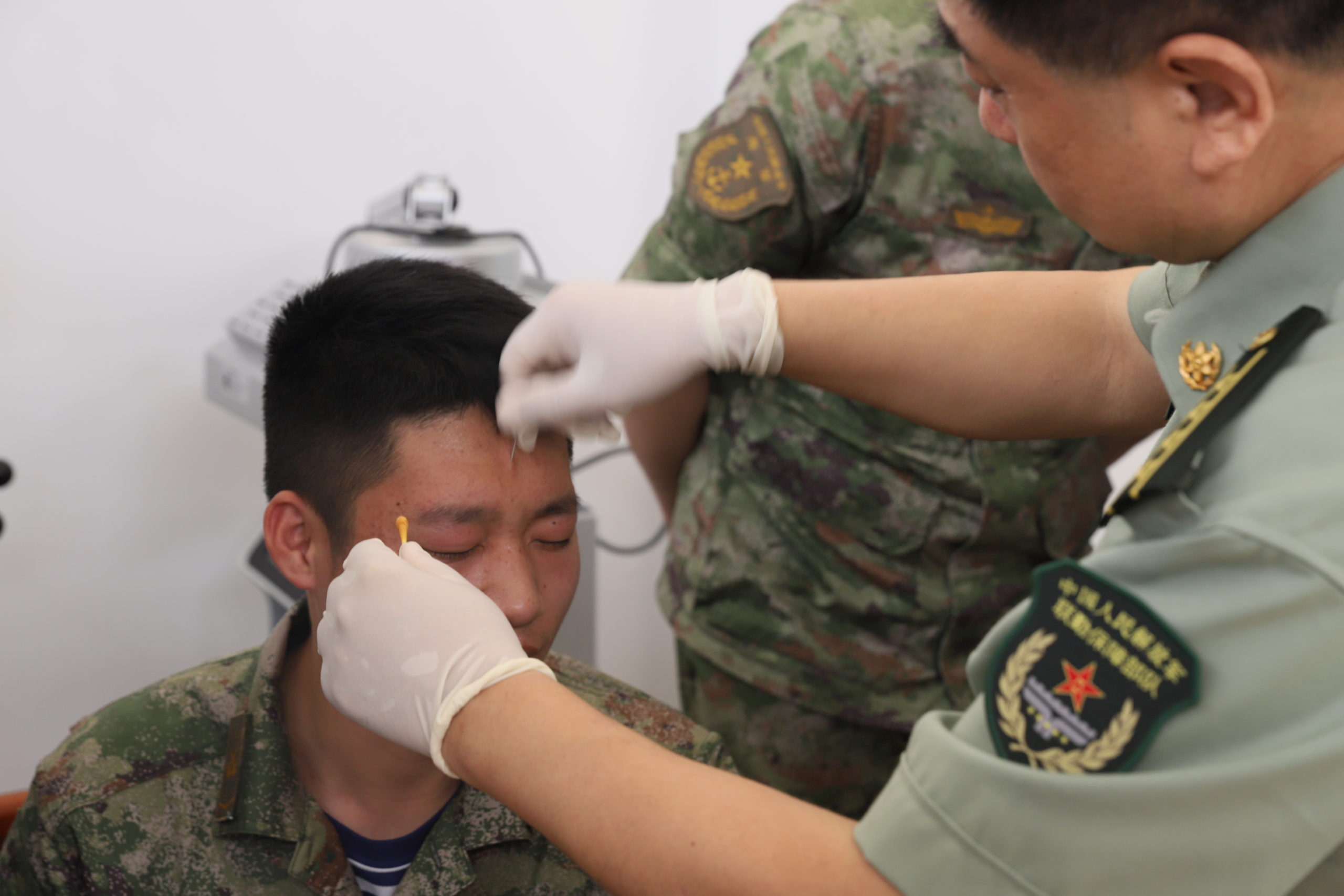 中西医结合让“僵硬”颈椎变柔软