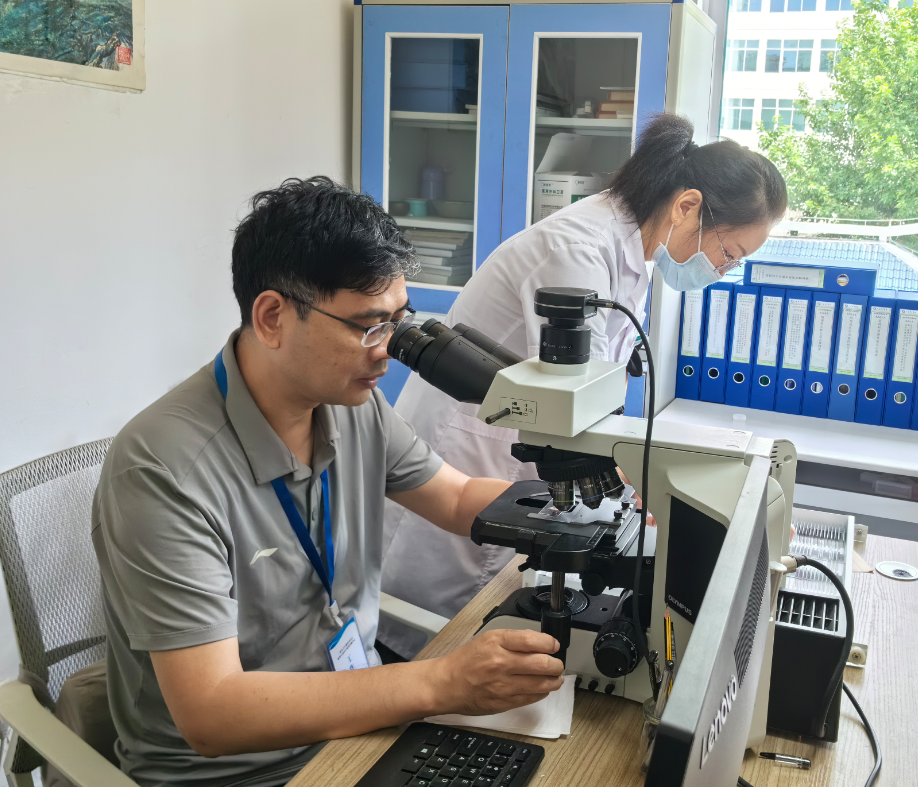 解放军总医院海南医院病理科开展首次院外巡检