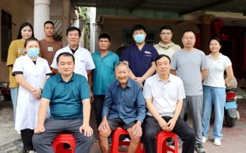 情暖重阳节，守护“百岁寿星” | 三亚哈医大鸿森医院为“百岁”老人义诊送健康