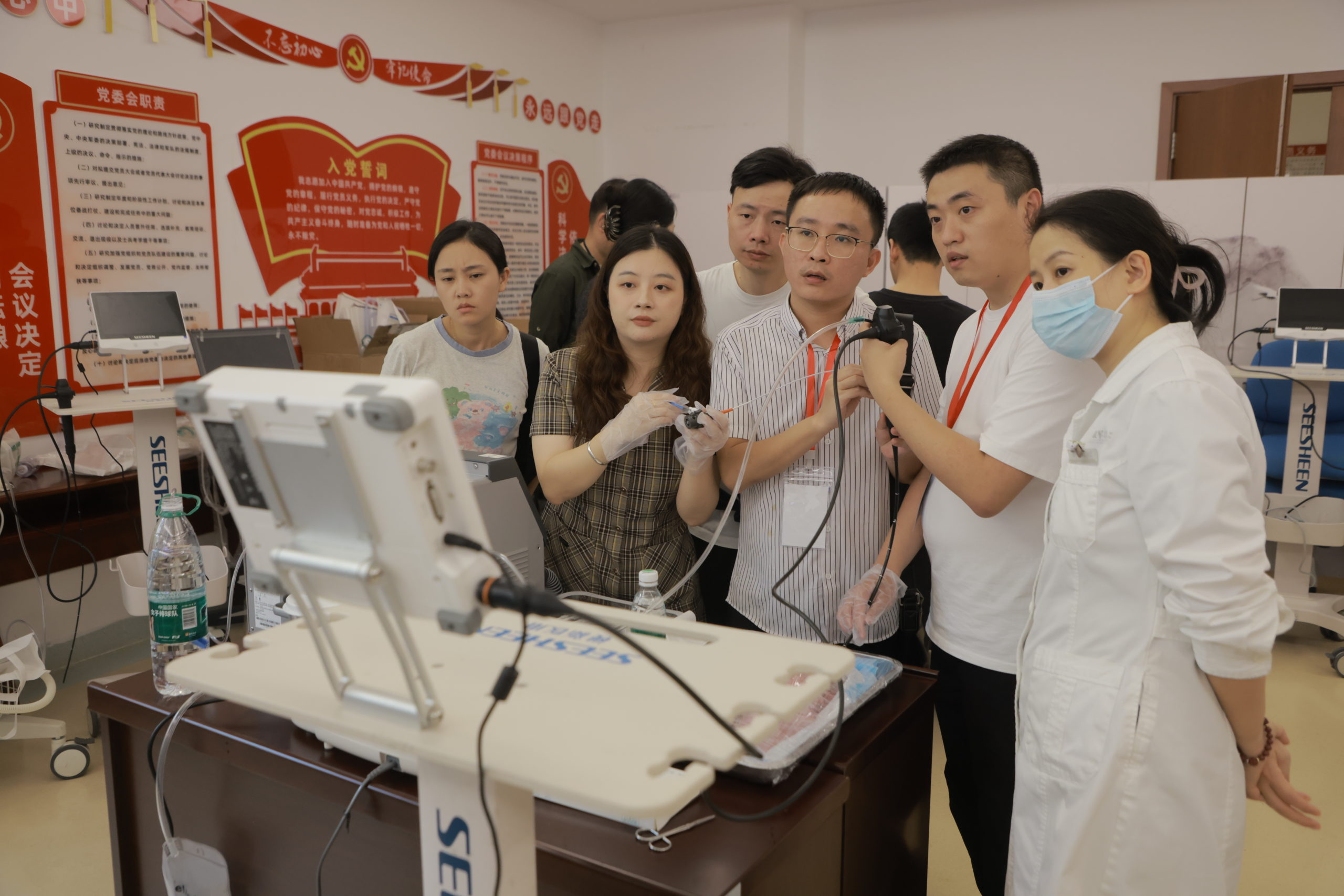 解放军总医院呼吸与危重症医学部帮带海南医院呼吸与危重症医学科暨呼吸疾病专科能力提升学术会议顺利召开