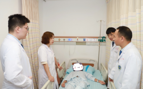 —条“蛇”差点溜进心脏 介入血管外科紧急出手