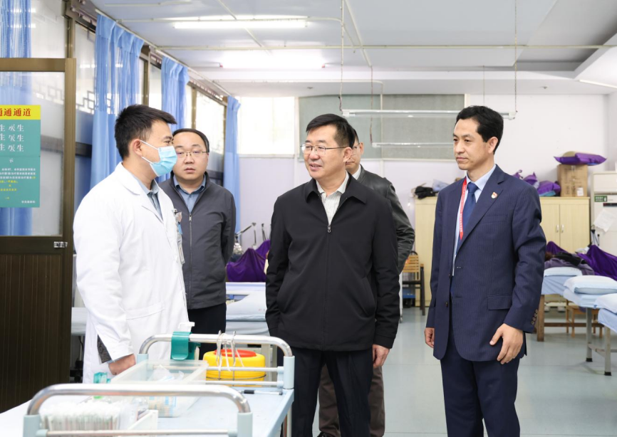 海南省卫生健康委党委书记、主任李文秀到海南省老年病医院调研